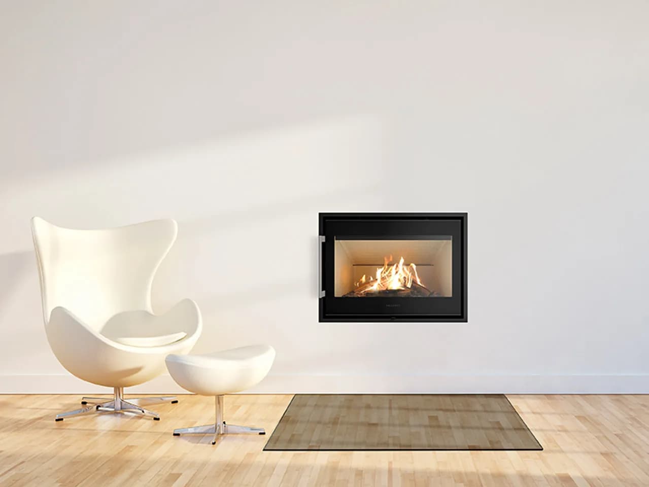 Flächenbündig in die Wand eingebaute Kaminanlage